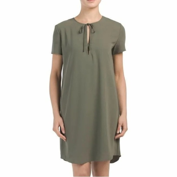 Theory Antazie Tie Front Shift Drapey Crepe Dark Military Green Tee Dress Size 0 - Picture 1 of 12